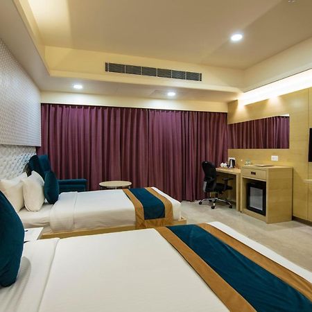 Zion - A Luxurious Hotel Bangalore Dış mekan fotoğraf