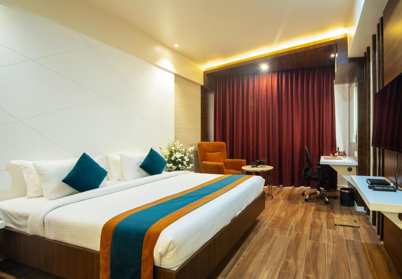 Zion - A Luxurious Hotel Bangalore Dış mekan fotoğraf
